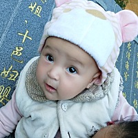 同款宝妈有吗。     大眼睛宝宝