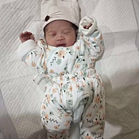 宝妈们，12月6号的预产期，12月4号晚上见红，5号7点21分，顺转剖，公主一枚！