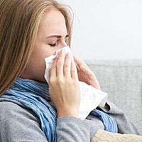 孕期咳嗽能吃药吗？ 冬天气温干燥，一降温就容易引起感冒、咳嗽等症状。孕妈妈们如果感冒咳嗽了，到...