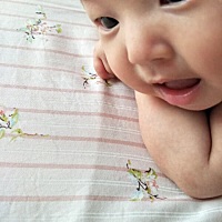 12月15日我要听我们主任医师讲的如何正确添加辅食的知识呀，有需要的宝宝么举个小手呀，毕竟我家的大臭...