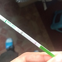 这是说这几天要排卵了吗？第二条淡淡的，求解答^o^