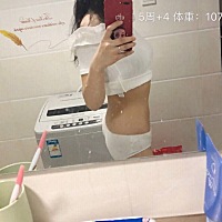 自从有了宝宝之后全身的肉肉都变得很松弛是因为什么😨😨😨第一次没经验，求各位宝妈分享一些，我...