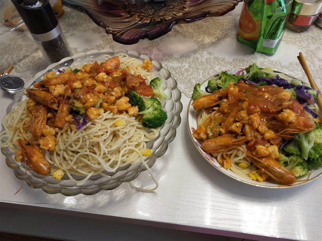 我老公做的意大利面真的是超级超级超级好吃
