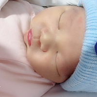 宝宝第四天了，记录他的点滴成长