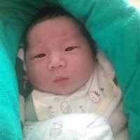 宝贝十九天了！希望健康快乐的长大