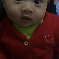 因为牙疼发炎脸肿，打了三瓶消炎药医生说48小时不能喂母乳，给奶粉喝弄到小家伙宁愿哭着饿着肚子也不喝...