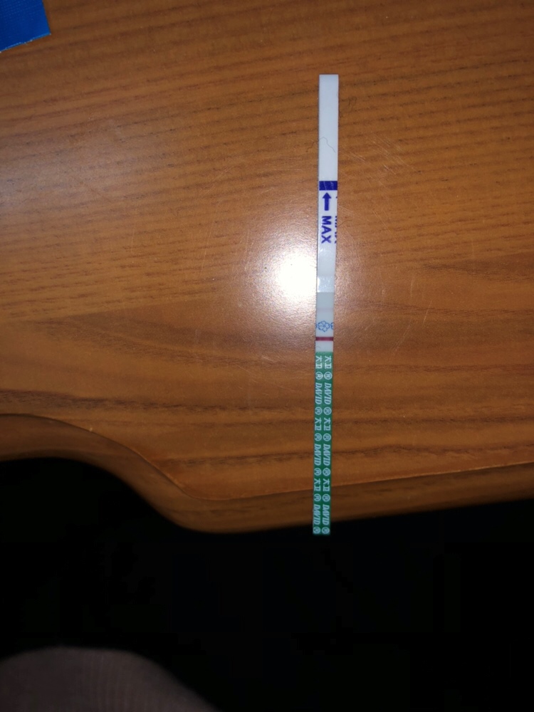 姨妈推迟两天抽血hcg33.4。医生说过几天再去验一次。试纸却一直不加深。。好担心。。