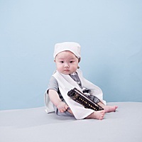 亲们，我又回来了。宝宝四个月了，心得和感触太多了，有什么问题尽管招呼，回来的目的就是希望能够帮到...