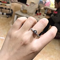 拿我老公的头发做的戒指 😂准备拿宝宝的头发做条手链