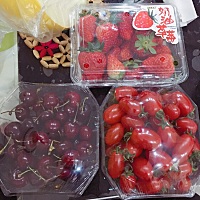 怀孕后就喜欢吃这些水果，家里的橙子快堆成山啦，苹果总觉得一个太大，吃不下，就基本没吃！有没有哥，...