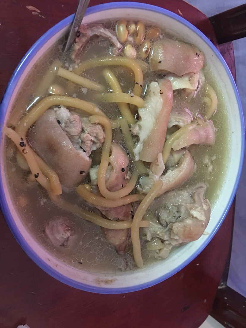 这么一大碗，全吃光