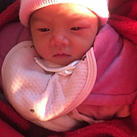 乳头吸出血了好痛怎么办？奶水又少怎么办？