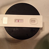 姨妈一直不正常，这次也是很久都没来，今天测了一下，这是有了吗？