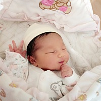 给大家报喜啦😄顺转刨，七斤重 小公主👸，痛了两天一夜，宫口开到三指，羊水破了！里面全是宝宝便便...