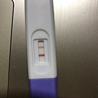 可以帮忙看看吗 是怀孕了吗 谢谢大家