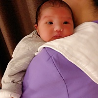 8斤的小胖子～第七天是个小大人了