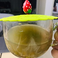 听说孕晚期喝点绿豆汤可以去胎毒 和鹅蛋的效果差不多。 不知道真假 第一场做。试一下哈。味道还可以