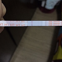 上个月8号来的大姨妈，月经周期40天，这月应该18号来，可是到今天都还没有一点要来的迹象，前几天用测纸...