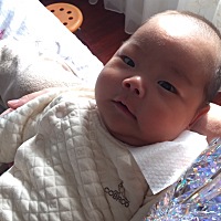 我家小玉米，从怀孕到现在60多天一直都是天使宝宝，带出去都被说养的真好，和同龄宝宝比确实个头大了不...