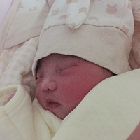 12月24日下午5:20喜得千金，从怀孕时就一直想生个闺女，终于看到我家闺女出来那一刻我的愿望达成了！22...