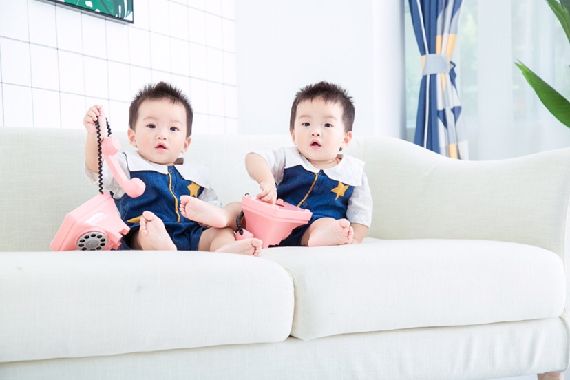 我想说有你们两个就是妈妈最大的幸福，再苦再累都值得爱你呢❤❤