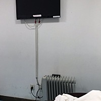 安太嘉园医院有背景，百度上他家的负面消息基本没有，搜不出来！干净的太假了。只有大众点评有一些负面...