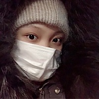 有月子中的宝妈出门的吗？晚上吃完饭实在闲不住去了小区超市逛了一圈，裹的很严实，家里非不让出门，说...