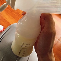 每日一吸😂😂娃睡觉旳手都这样好喜感又可爱哈哈哈