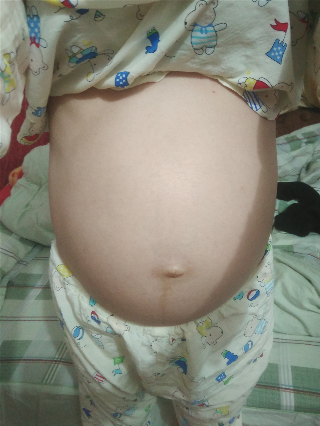 有谁看的出来这肚子是男还是女的。