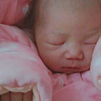 一月一号出生的女宝宝