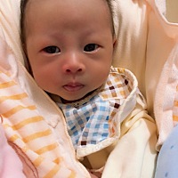 儿子感冒咳嗽住院了。要好几天才能看到他…都怪自己没照顾好他…好想宝贝…希望宝贝快点好。回到妈妈身边…