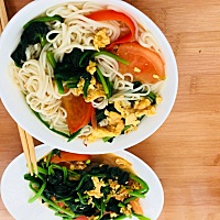 孕8周了，去南半球旅行了一周，坐了九小时飞机回来，现在感觉左侧轻微疼痛，因为鼻塞，呼吸一直都不好，...