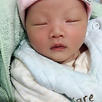 37周十3顺产7斤六两健康男宝，还好没到40周，不然很难顺产了，虽然是二胎，但是并不快啊，而且疼的不能...