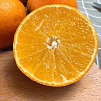 坐完月子了，解放了嘴巴，乖乖马上两个月，妈妈吃的好，你的饭饭就好～等你出生了妈妈把好吃的都给你�...