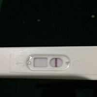 我是测早了吗？今天应该来姨妈还没有，好奇就测了下