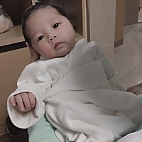 出了月子准备出去工作了 有点舍不得宝宝 可是得赚钱 宝爸做生意的 这几年也不是很赚钱 我得出去找个工作...