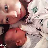 手脚动一下，关节骨头就响一下，感觉生完宝宝后都没恢复过来，全身酸痛，像散架了一样。