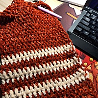 勾围巾送给麻麻