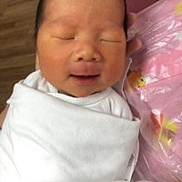 我的宝贝 36+1 羊水破了 刨腹产 出生第四天一直在婴儿房里 出院就能回到我身边了 只求宝宝健康成长 爱你...