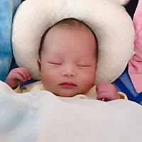 在淘宝上买的矫正，偏头的枕头😌