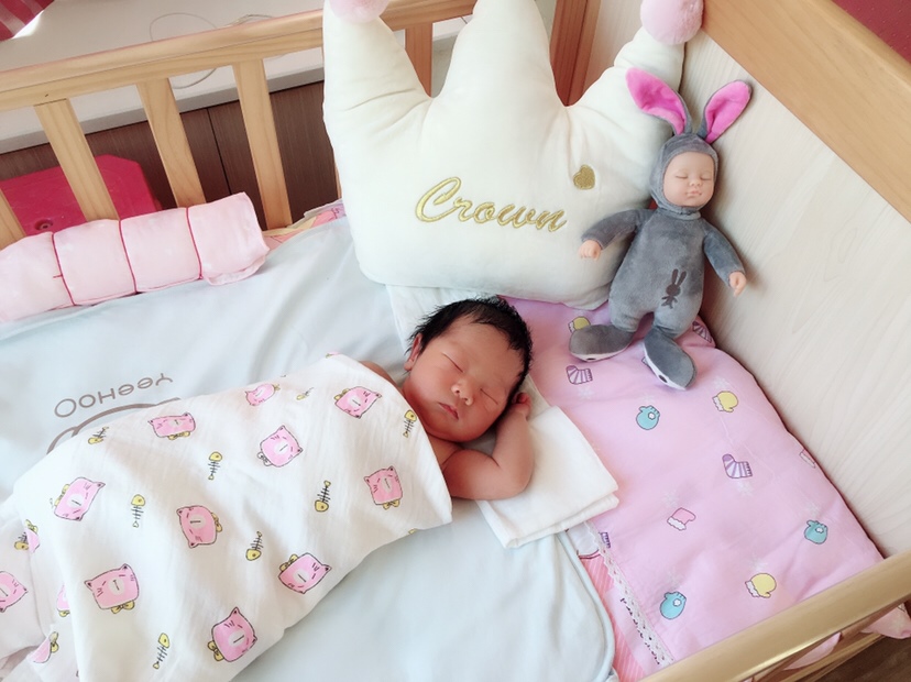 2019年1月6日顺产男宝！
愿我家小宝儿健康平安喜乐，妈妈爸爸超爱你❤️