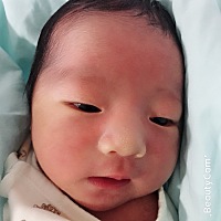宝宝吃奶喉咙发出呼噜声，怎么回事，就像奶水不好咽还停留在喉咙那