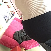 再过十天5个月，二十多天没吐了 这几天早上出奇了 吃了饭就吐，吐了两次 已知男女，头胎是女儿 ，女儿肚...