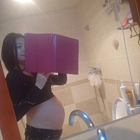 马上27周了，活泼的家伙，坐下来就动的好欢，孕前105，现在120啦