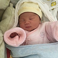 1.16晚上8点开始 又是一枚公子哥，注定与女儿无缘了。 16号晚上8点开始疼痛，没有见红也无破水，洗个澡...