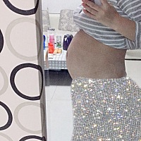 晚饭后感到特别无聊。大女儿不在家，老公出去有事，自己去看了一场电影，还喝了一杯奶茶，回到家特别的...