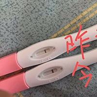 还有三天来月经 加深了吗 ？ 为什么大卫的不显示 好纠结 到底怀了吗