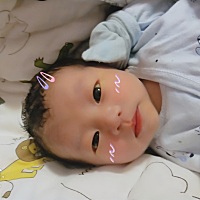 各位宝妈 你们产后第一次月经都是什么时候开始的啊 我才不到十天 就来月经了。。。。。不是恶露 小孩子...