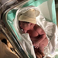 39+4顺转剖 开了两指住院催产针结果羊水破了 过了一天就开了4指不开了 等不了了 羊水破了怕感染到宝宝 ...