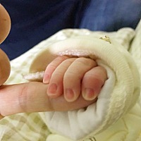 你简直太淡定了，超过预产一个星期，妈妈受不了了，血压高只能剖腹了。2018.1.18  下午 15：17女宝一枚...